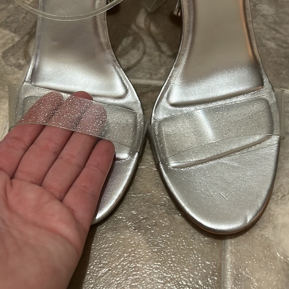 Marc Fisher Like New Calisty Strappy Heeled Silver/Clear Sandal 10 - Picture 4 of 16